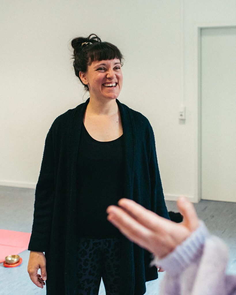 Yoga in Alltagsklamotten